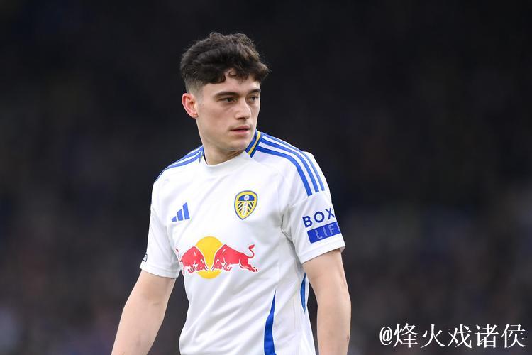 利兹联官方：球队与前锋丹尼尔·詹姆斯续约4年