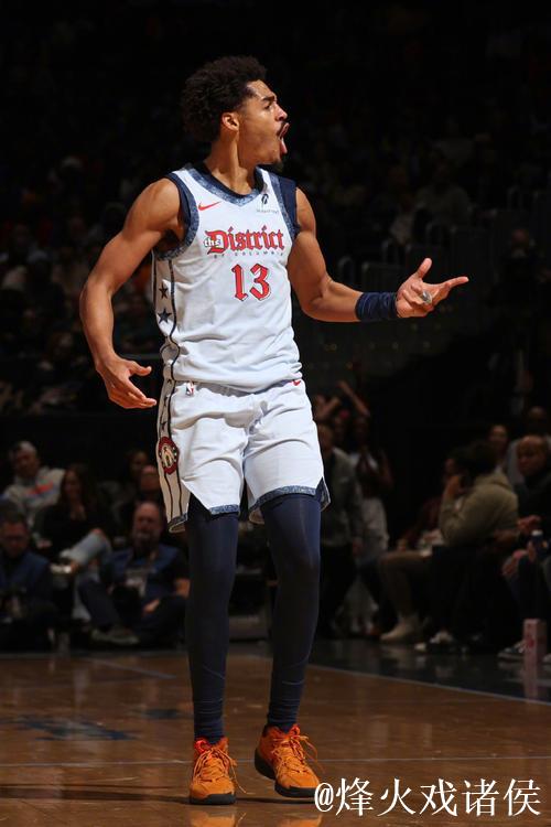 约基奇受困森林狼大胜掘金，步行者复仇马刺获胜